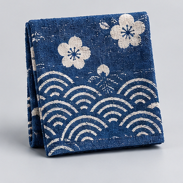 藍色の花模様ハンドタオル